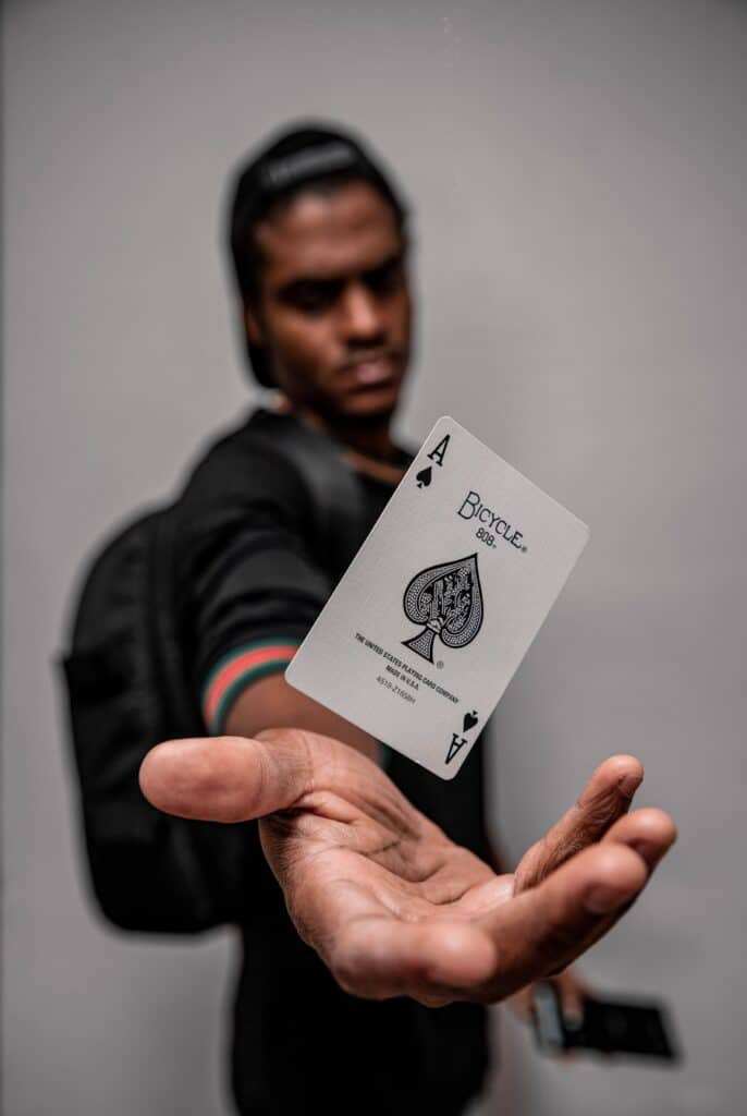 Photo "How do you play UNO?"