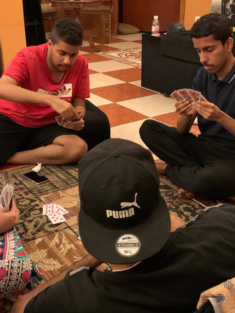 Photo "How do you play Exploding Kittens?"