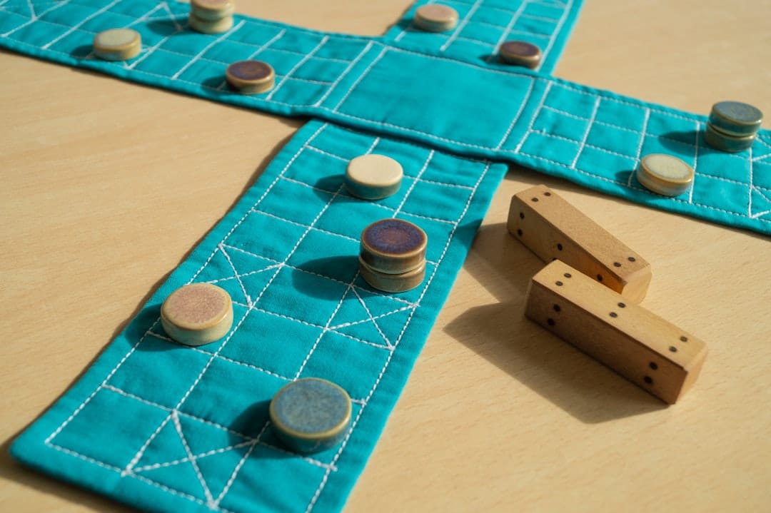 Photo cooperative board games